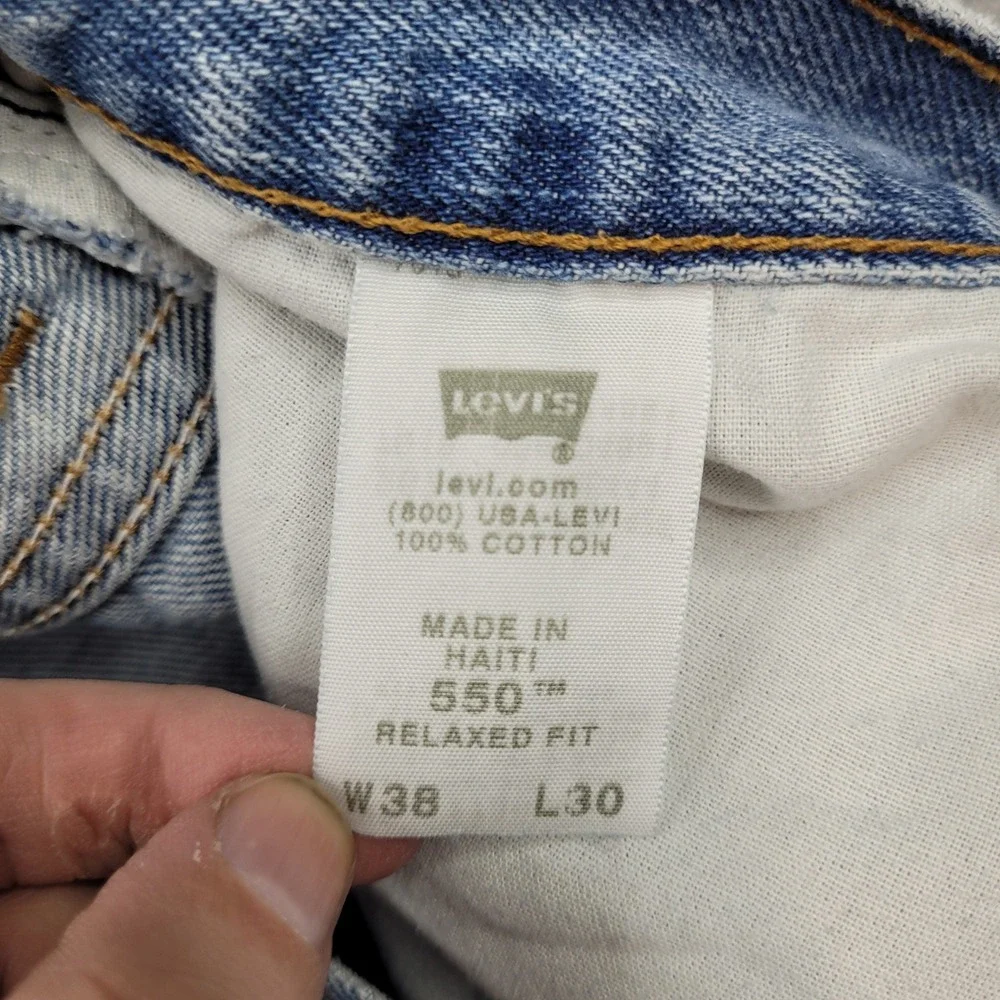Levis please check